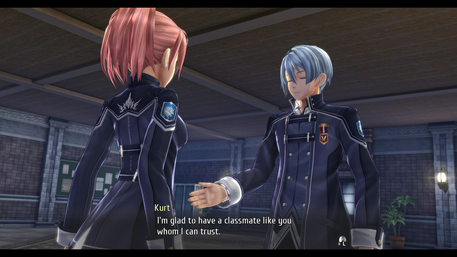 Two students talk inside a room at Thors.