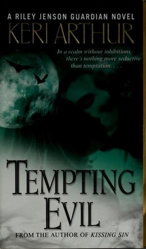 Cover of Tempting Evil by Keri Arthur